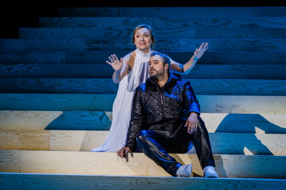 Kostümbild von Susanne Uhl für Undine an der Oper Leipzig (2022)